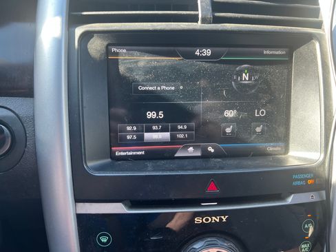 Used 2012 Ford Edge Limited FWD image 13