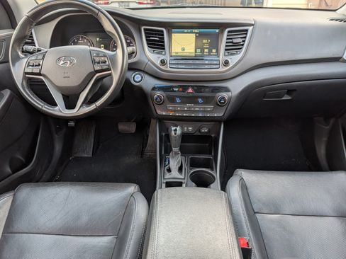 Used 2016 Hyundai Tucson Limited w/ Option Group 03 image 12
