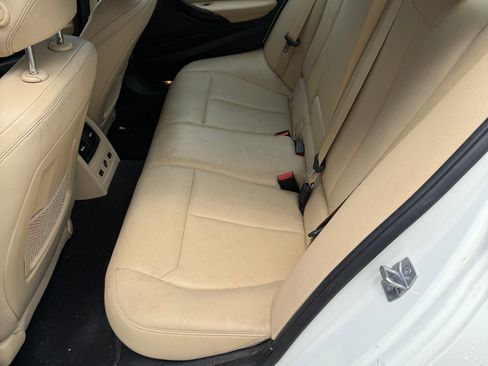 Used 2017 BMW 340i xDrive Sedan AWD/4WD image 6