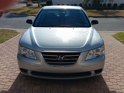 Used 2010 Hyundai Sonata GLS w/ Popular Equipment Pkg 2 image 4