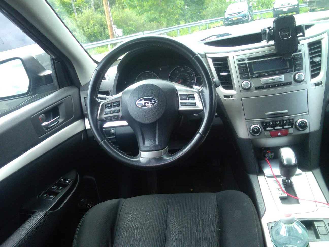 Used 2013 Subaru Outback 2.5i Premium AWD/4WD image 5