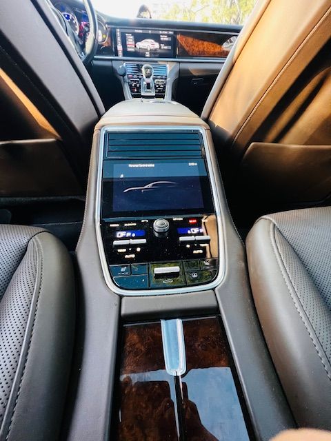 Used 2019 Porsche Panamera Turbo S AWD/4WD image 9
