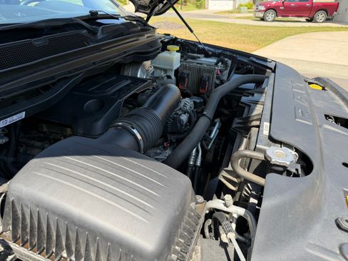 Used 2019 RAM 1500 Big Horn image 31