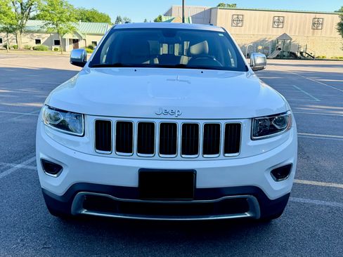 Used 2014 Jeep Grand Cherokee Limited AWD/4WD image 2