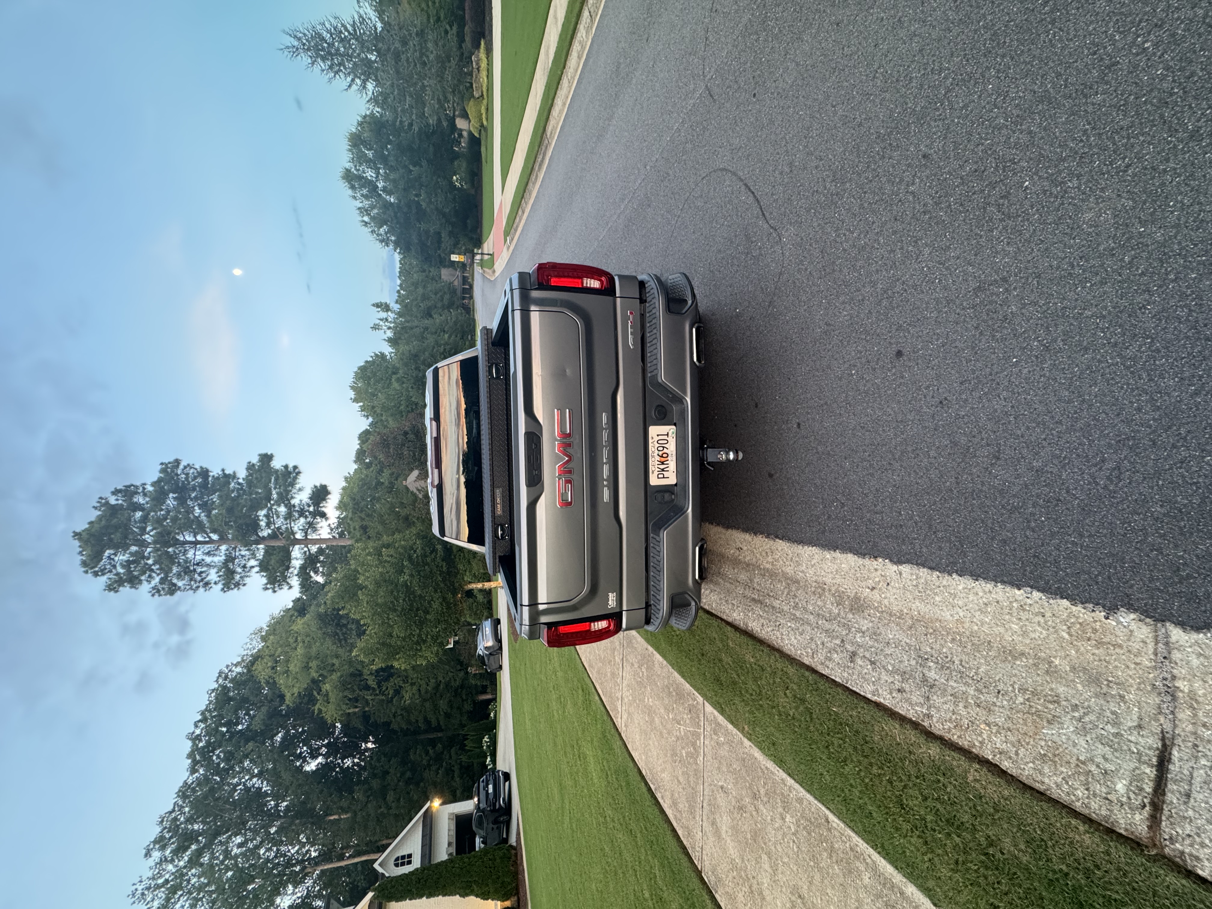 Used 2021 GMC Sierra 1500 AT4 AWD/4WD image 5