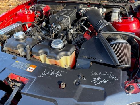 Used 2011 Ford Mustang GT Premium w/ Security Pkg image 13