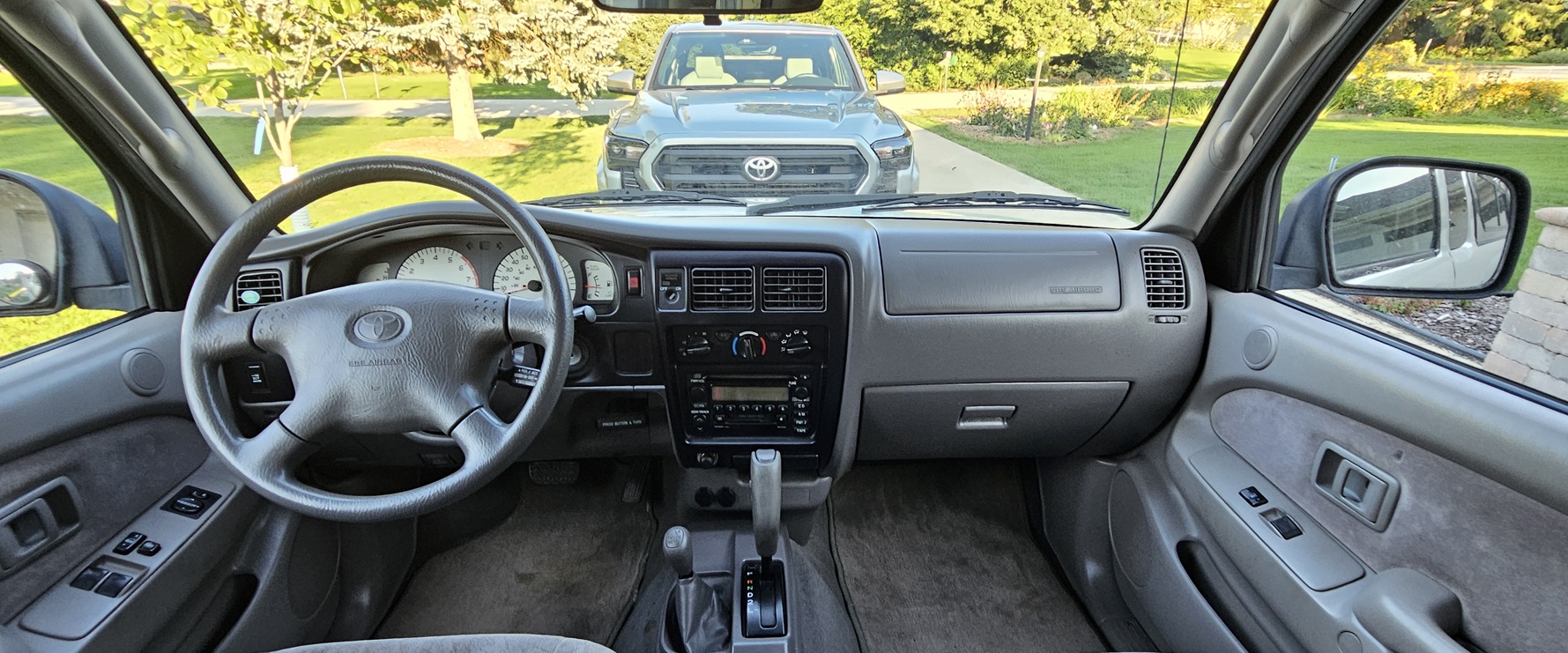 Used 2002 Toyota Tacoma 4x4 Xtracab w/ SR5 Pkg w/ Chrome Pkg image 22