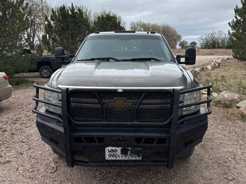 Used 2014 Chevrolet Silverado 2500 LT w/ Interior Plus Package AWD/4WD image 1
