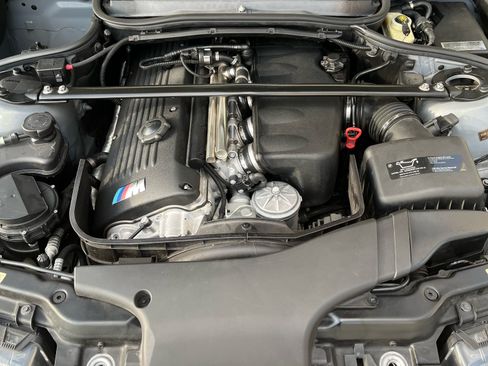 Used 2004 BMW M3 Convertible image 10