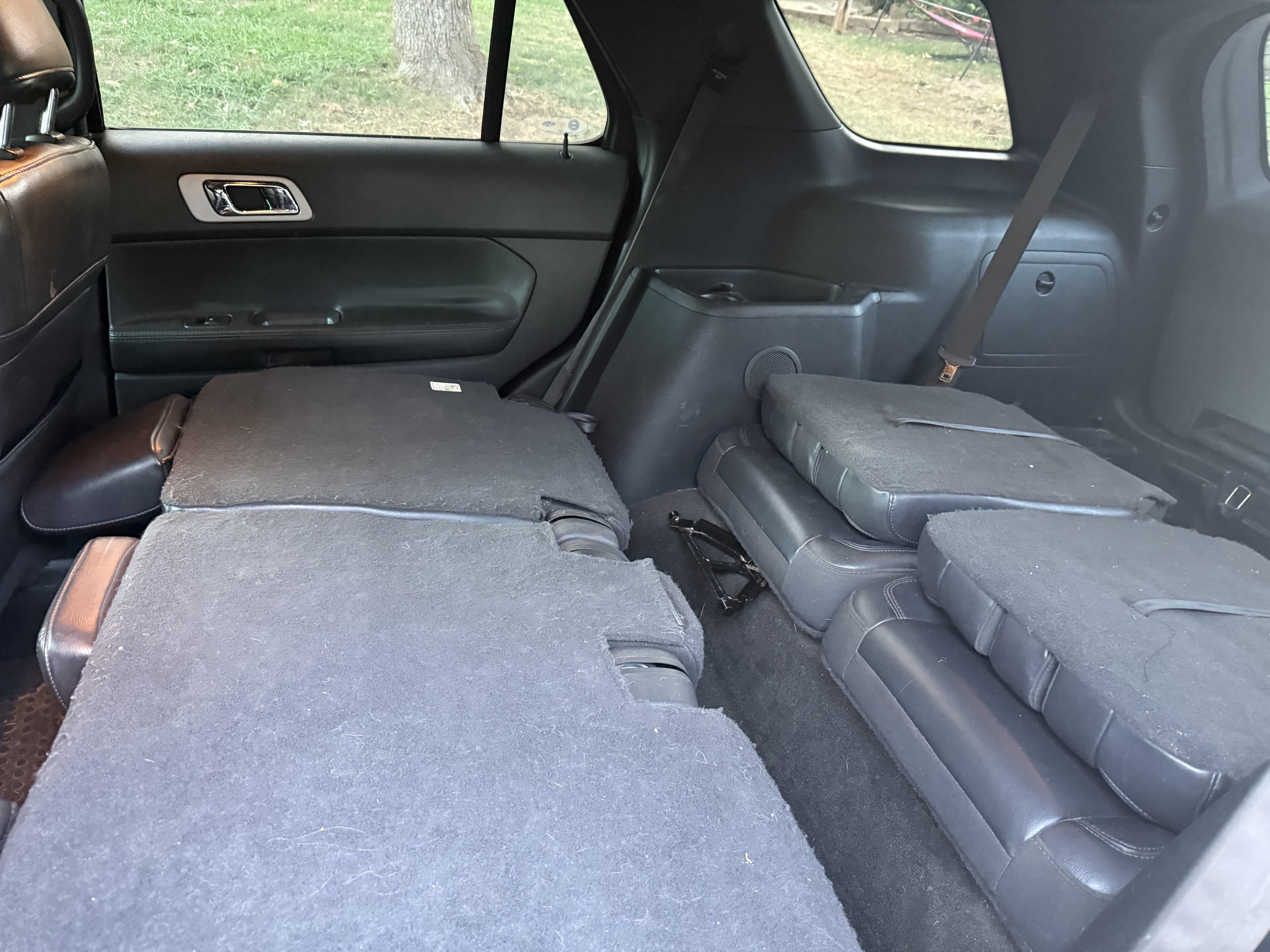 Used 2012 Ford Explorer XLT AWD/4WD image 10