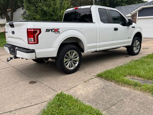 Used 2017 Ford F150 XL w/ Equipment Group 101A Mid AWD/4WD image 2