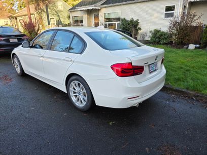 Used 2017 BMW 320i xDrive 320i xDrive Sedan 4D