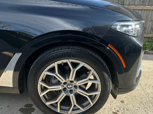 Used 2020 BMW X7 xDrive40i w/ Premium Package AWD/4WD image 17