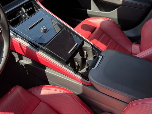 Used 2024 Porsche Panamera 4 image 12