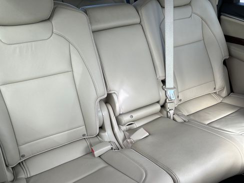 Used 2020 Acura MDX FWD image 8