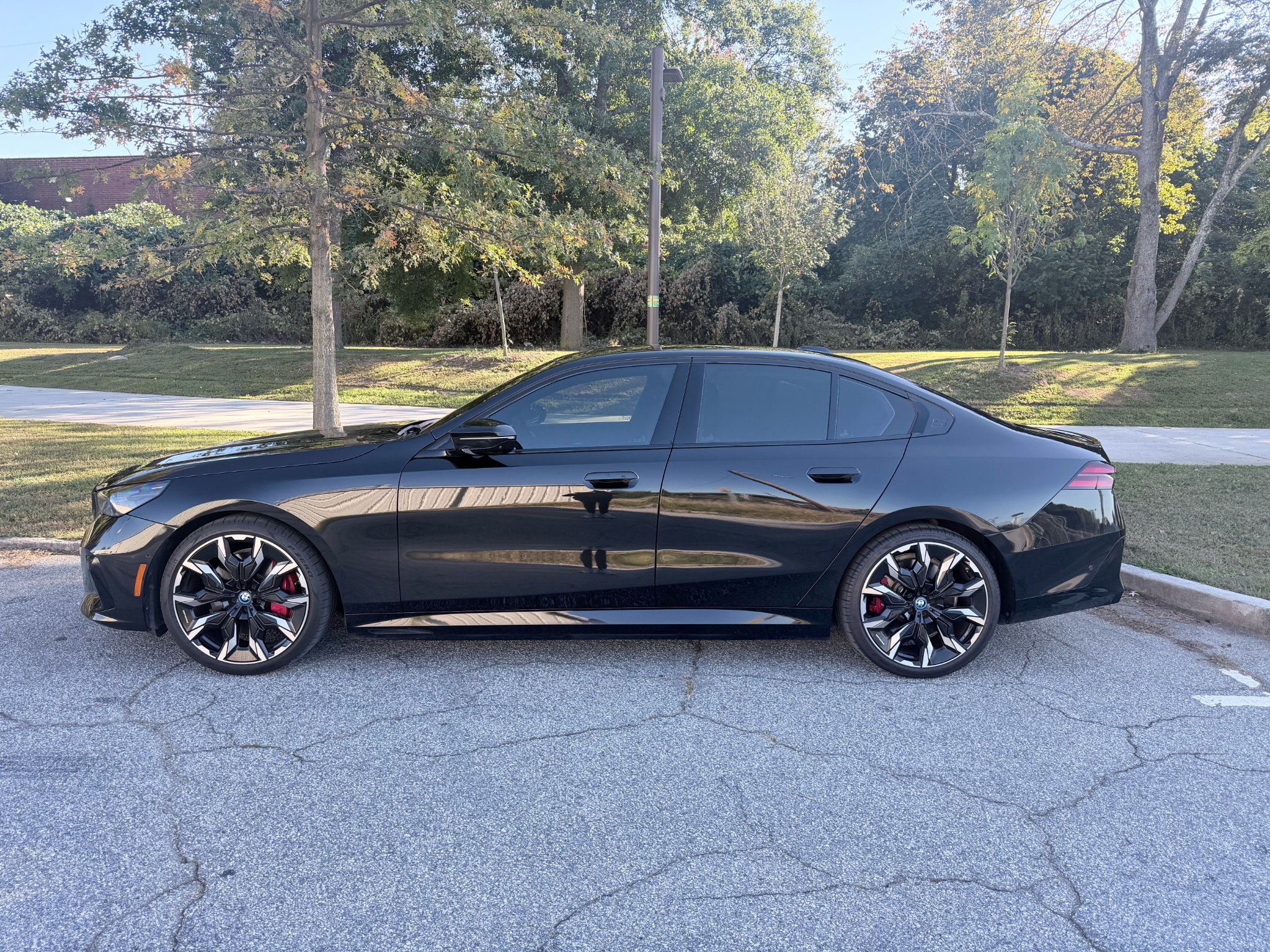 Used 2024 BMW i5 M60 w/ Executive Package AWD/4WD image 1