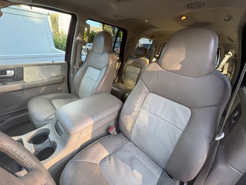 Used 2004 Ford Expedition Eddie Bauer RWD image 18