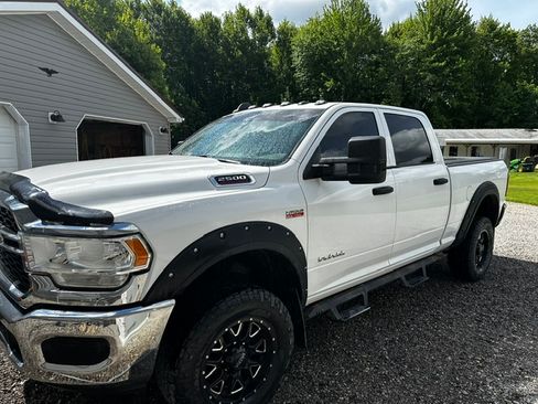 Used 2019 RAM 2500 Tradesman AWD/4WD image 2