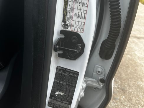 Used 2013 Land Rover Range Rover Evoque Prestige image 16