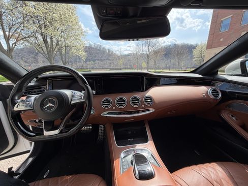 Used 2017 Mercedes-Benz S 550 Cabriolet image 18