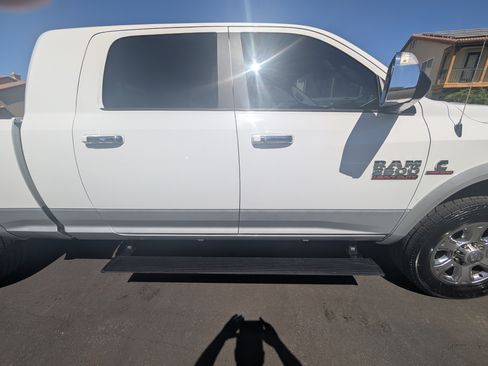 Used 2015 RAM 2500 Laramie image 19