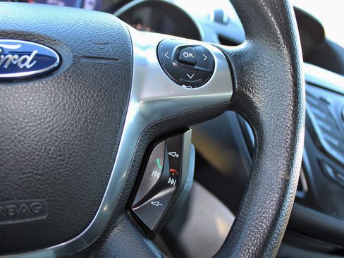 Used 2014 Ford Escape SE image 30