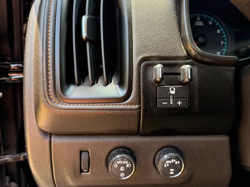 Used 2022 GMC Canyon AT4 w/ Trailering Package AWD/4WD image 19