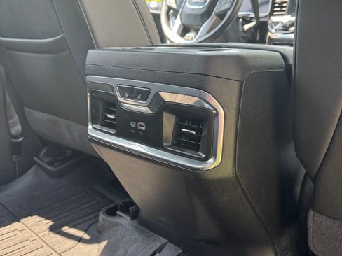Used 2024 GMC Sierra 2500 SLT w/ SLT Premium Package AWD/4WD image 15