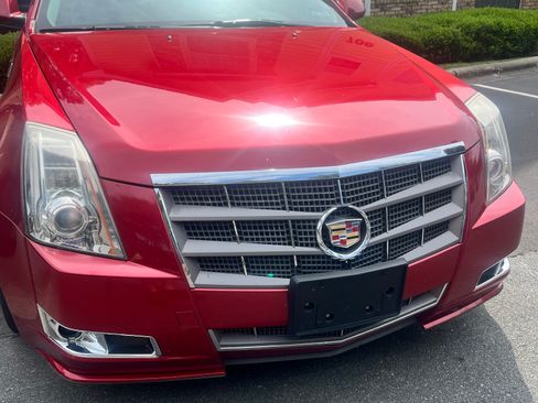Used 2011 Cadillac CTS Performance w/ Performance Luxury Package image 8
