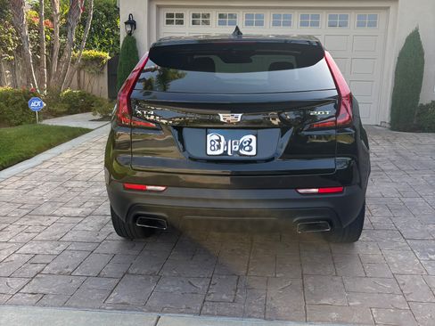 Used 2019 Cadillac XT4 Luxury FWD image 10