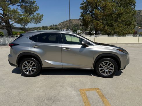 Used 2016 Lexus NX 200t FWD w/ Premium Package image 6