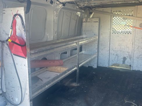 Used 2015 Ford Transit 250 130 Low Roof image 6