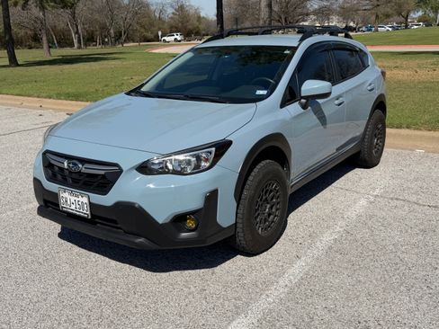 Used 2023 Subaru Crosstrek 2.0i Premium image 15