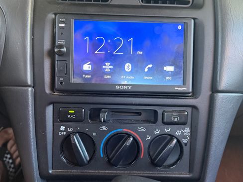 Used 1999 Toyota Solara SE image 6