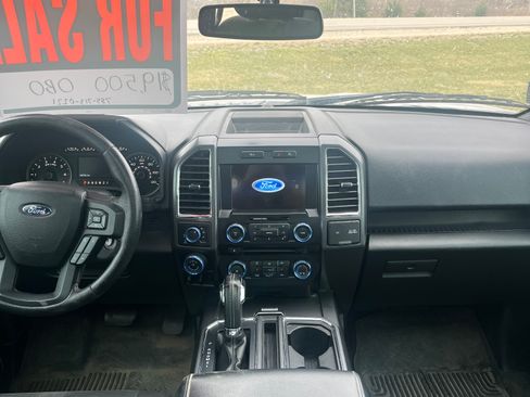 Used 2016 Ford F150 XLT w/ Equipment Group 302A Luxury image 9