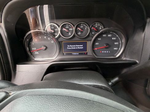 Used 2022 Chevrolet Silverado 1500 LT image 9