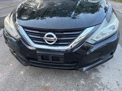 Used 2016 Nissan Altima 2.5 S w/ Power Driver Seat Package FWD image 9