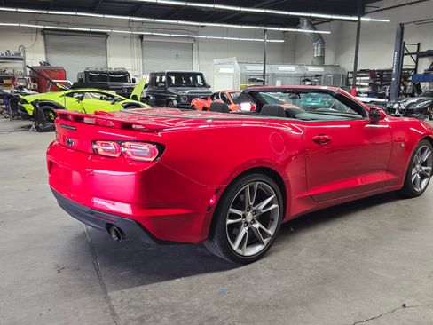 Used 2022 Chevrolet Camaro LT w/ RS Package RWD image 8