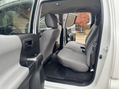 Used 2023 Toyota Tacoma SR5 image 16