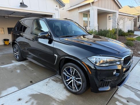 Used 2017 BMW X5 M image 4