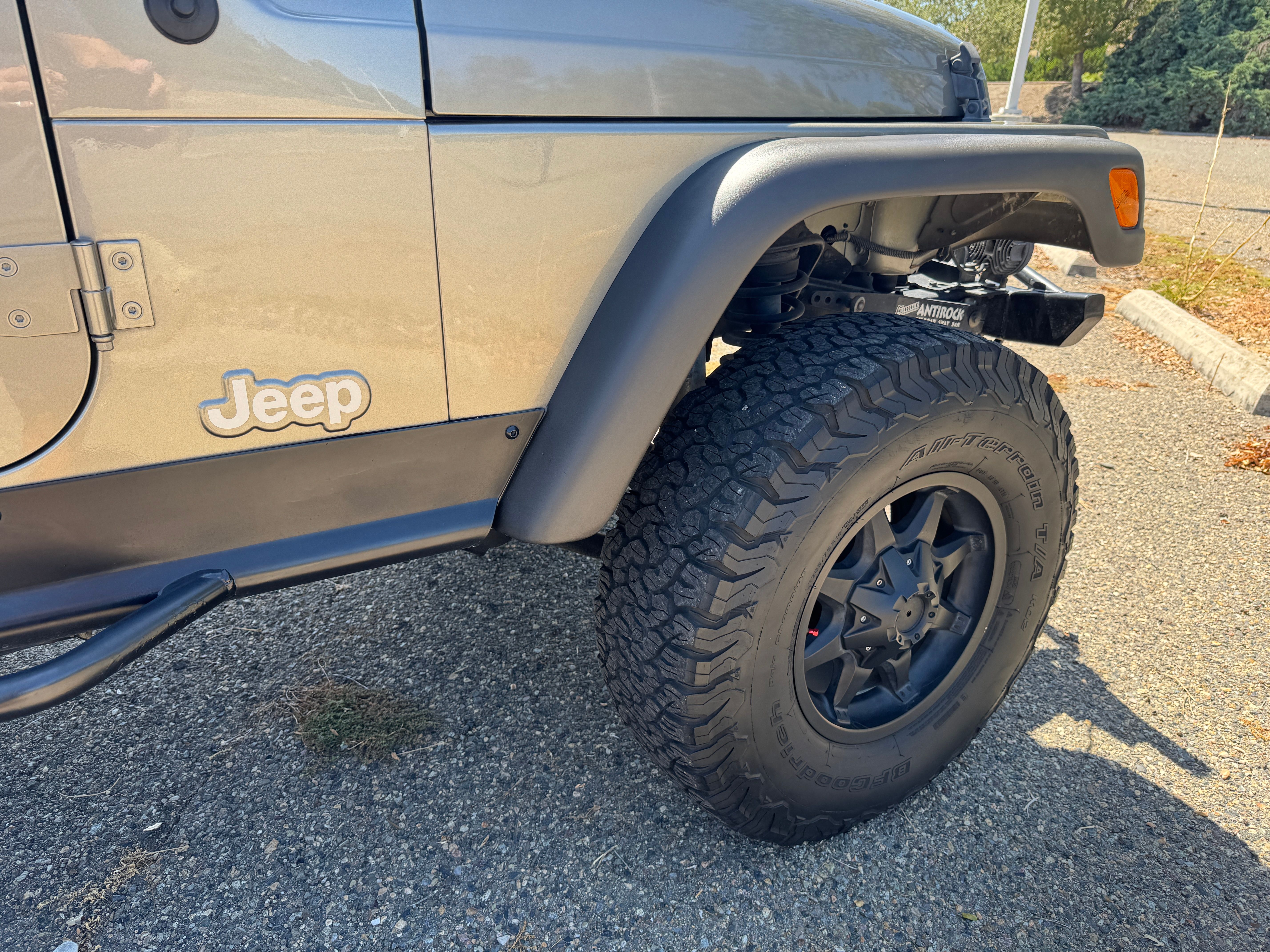 Used 2006 Jeep Wrangler Unlimited AWD/4WD image 4