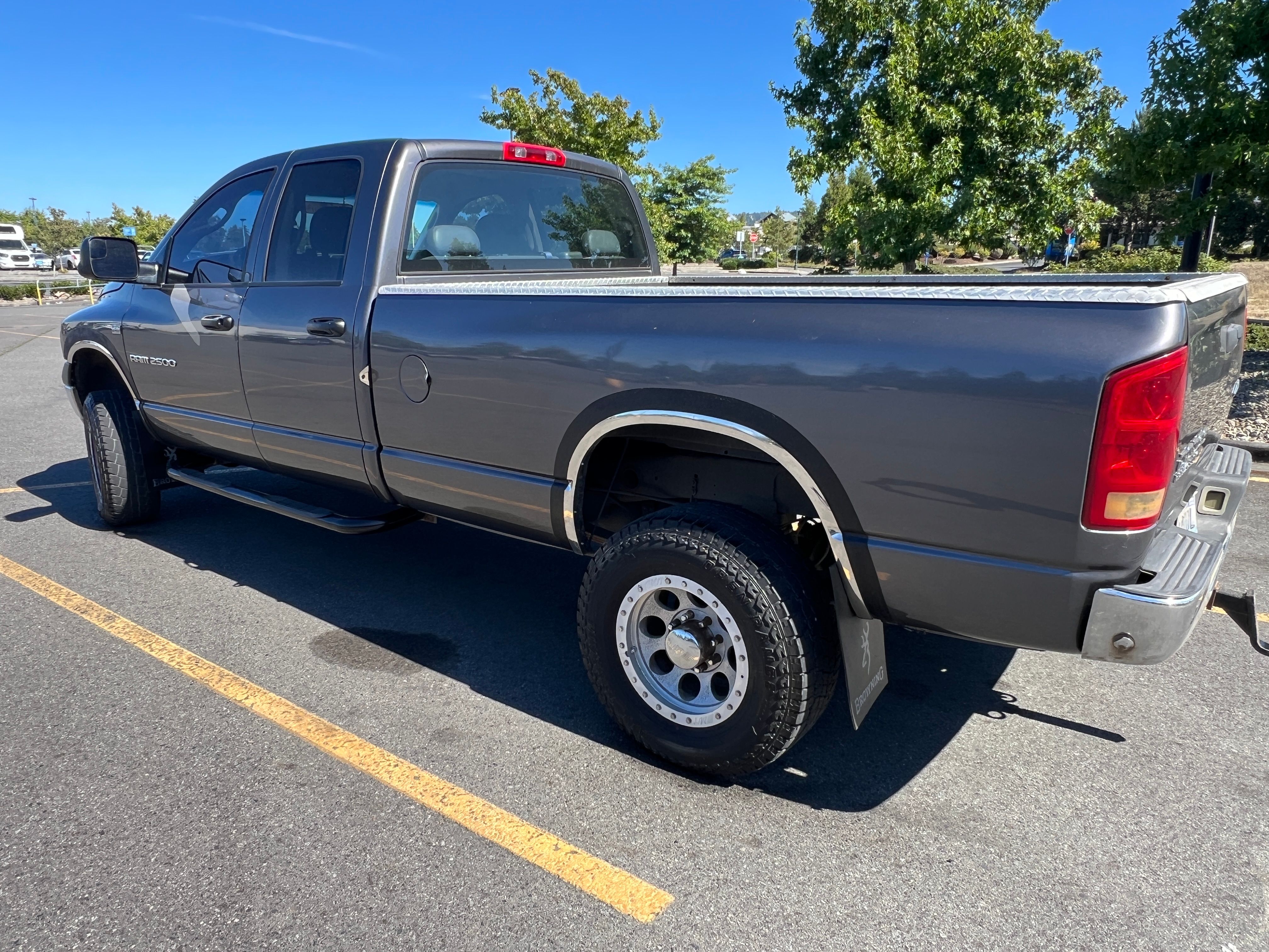 Used 2004 Dodge Ram 2500 Truck ST w/ Trailer Tow Group AWD/4WD image 5