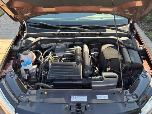 Used 2016 Volkswagen Jetta SE image 11