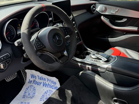 Used 2019 Mercedes-Benz GLC 63 AMG 4MATIC image 6