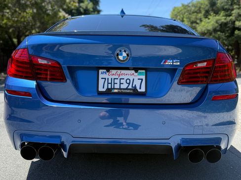 Used 2014 BMW M5 RWD image 6