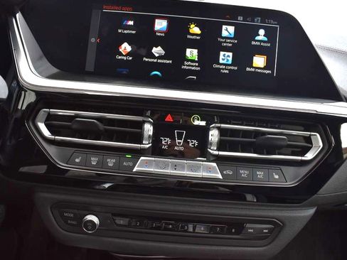 Used 2022 BMW Z4 sDrive30i w/ Driving Assistance Package RWD image 13