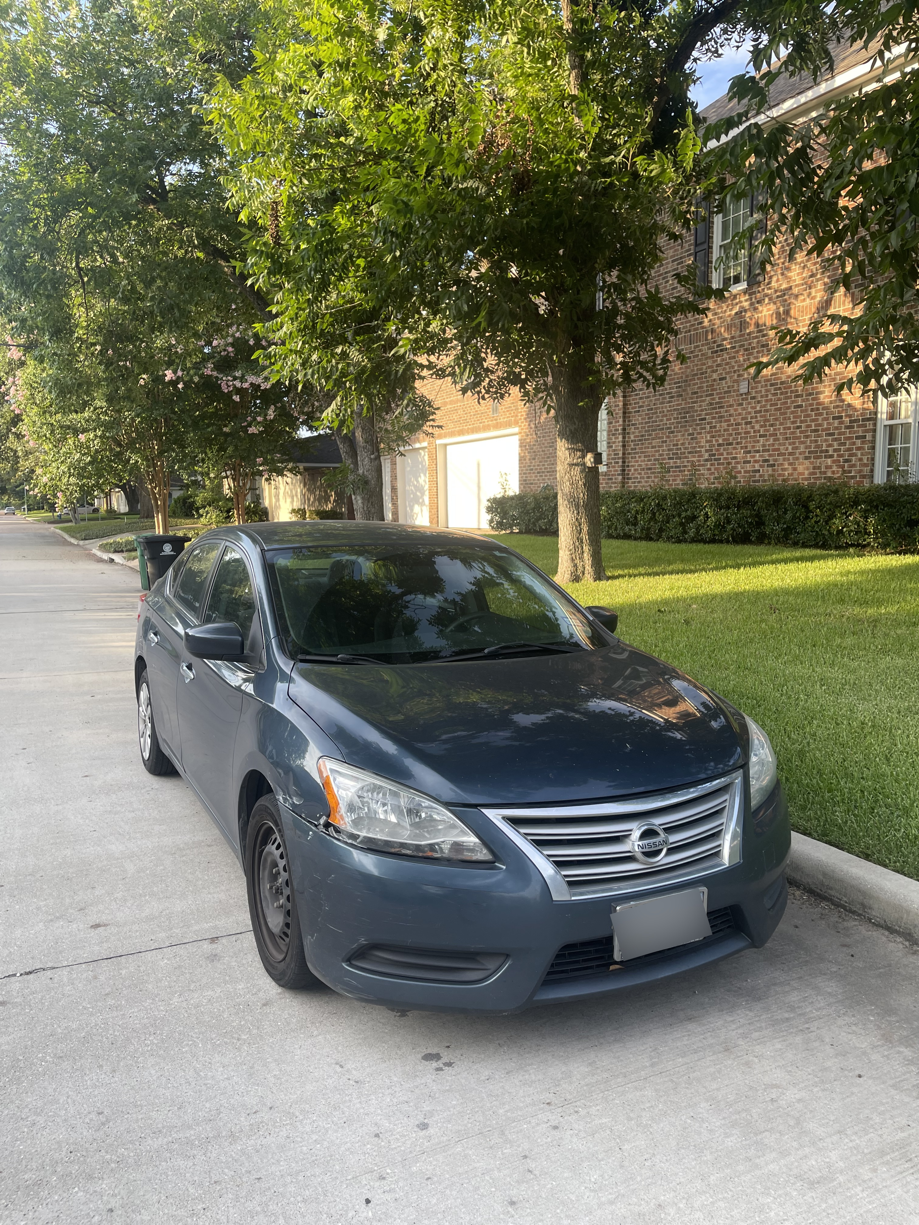 Used 2013 Nissan Sentra SV FWD image 9