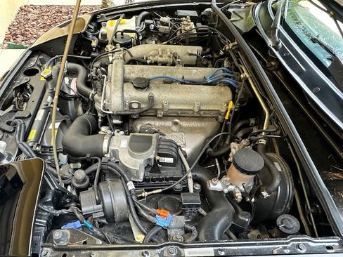 Used 1993 MAZDA MX-5 Miata Limited Edition RWD image 5