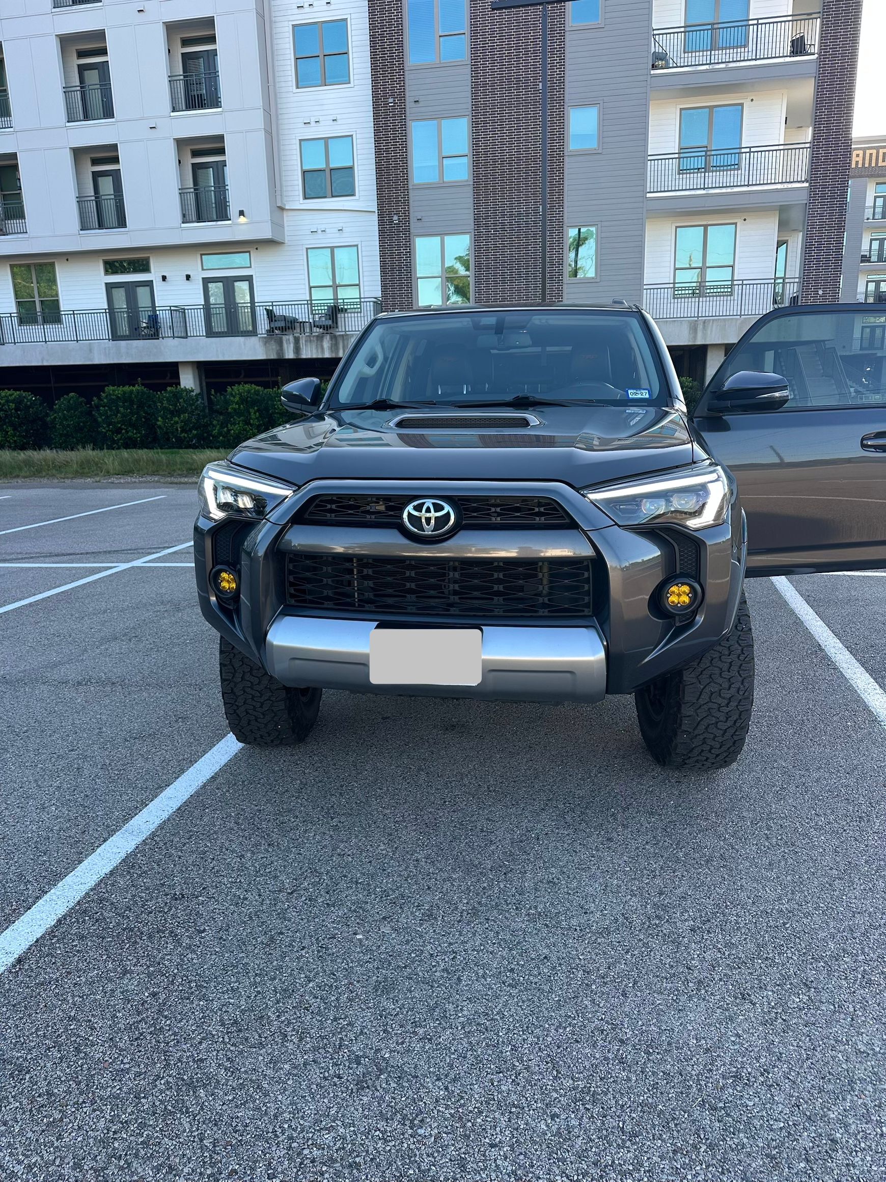 Used 2017 Toyota 4Runner TRD Off-Road Premium AWD/4WD image 6