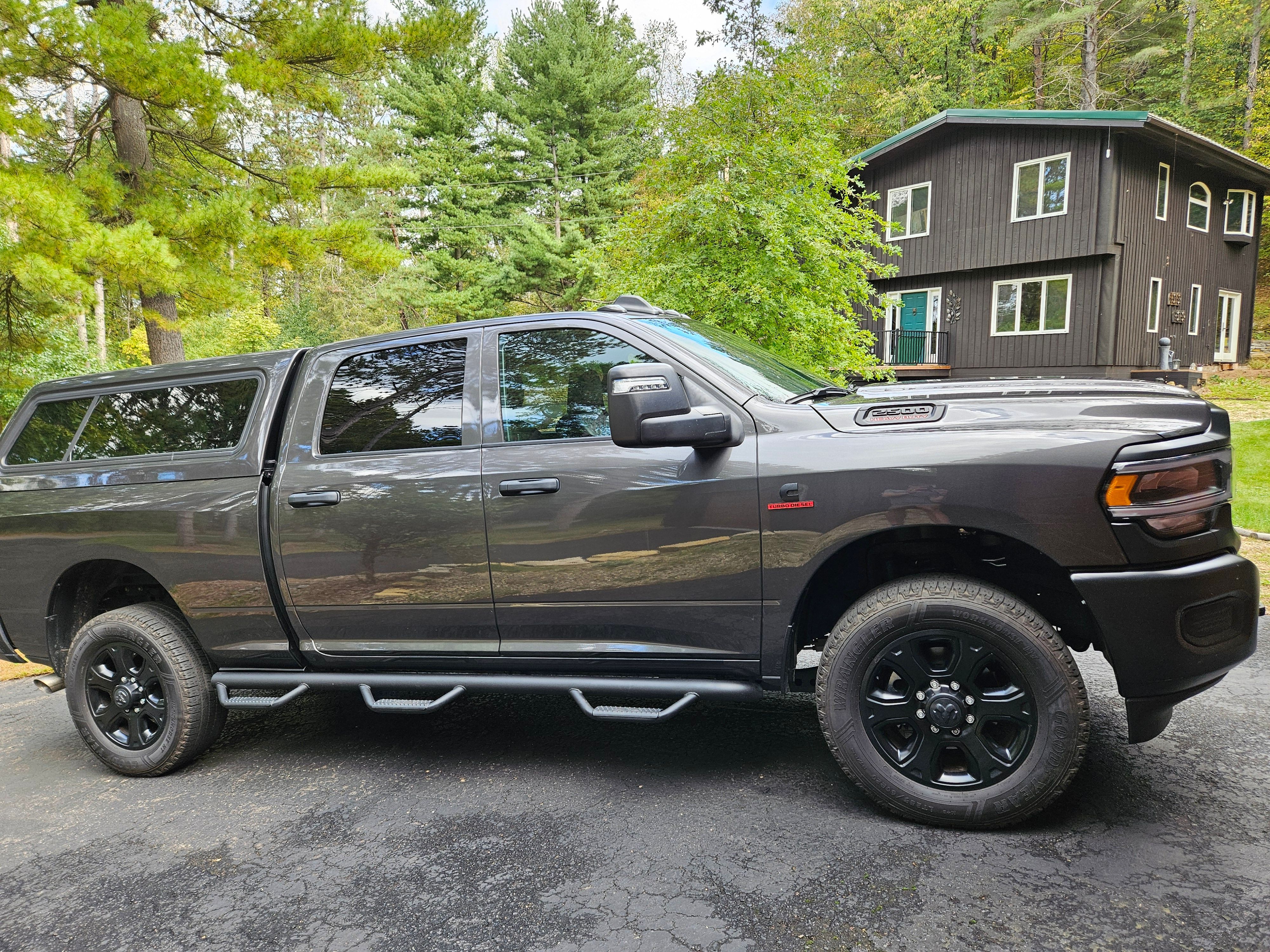 Used 2024 RAM 2500 Tradesman w/ Snow Chief Group AWD/4WD image 5